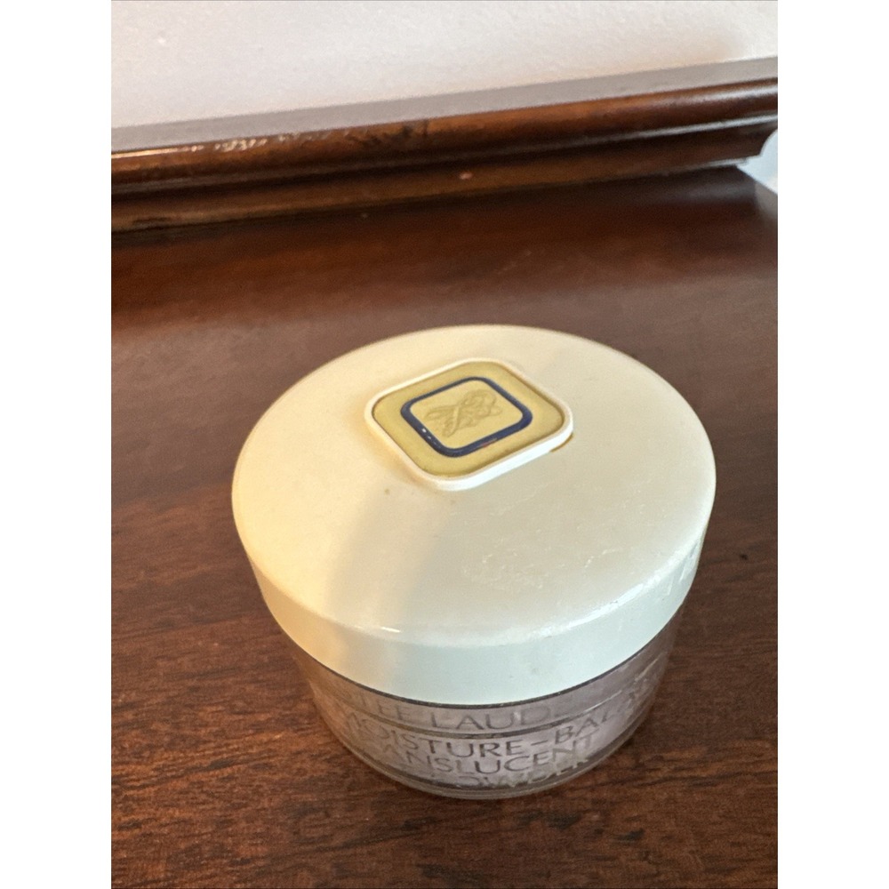 ECRU-01 Estée Lauder Moisture-Balanced Translucent Loose Powder Ecru 2 oz